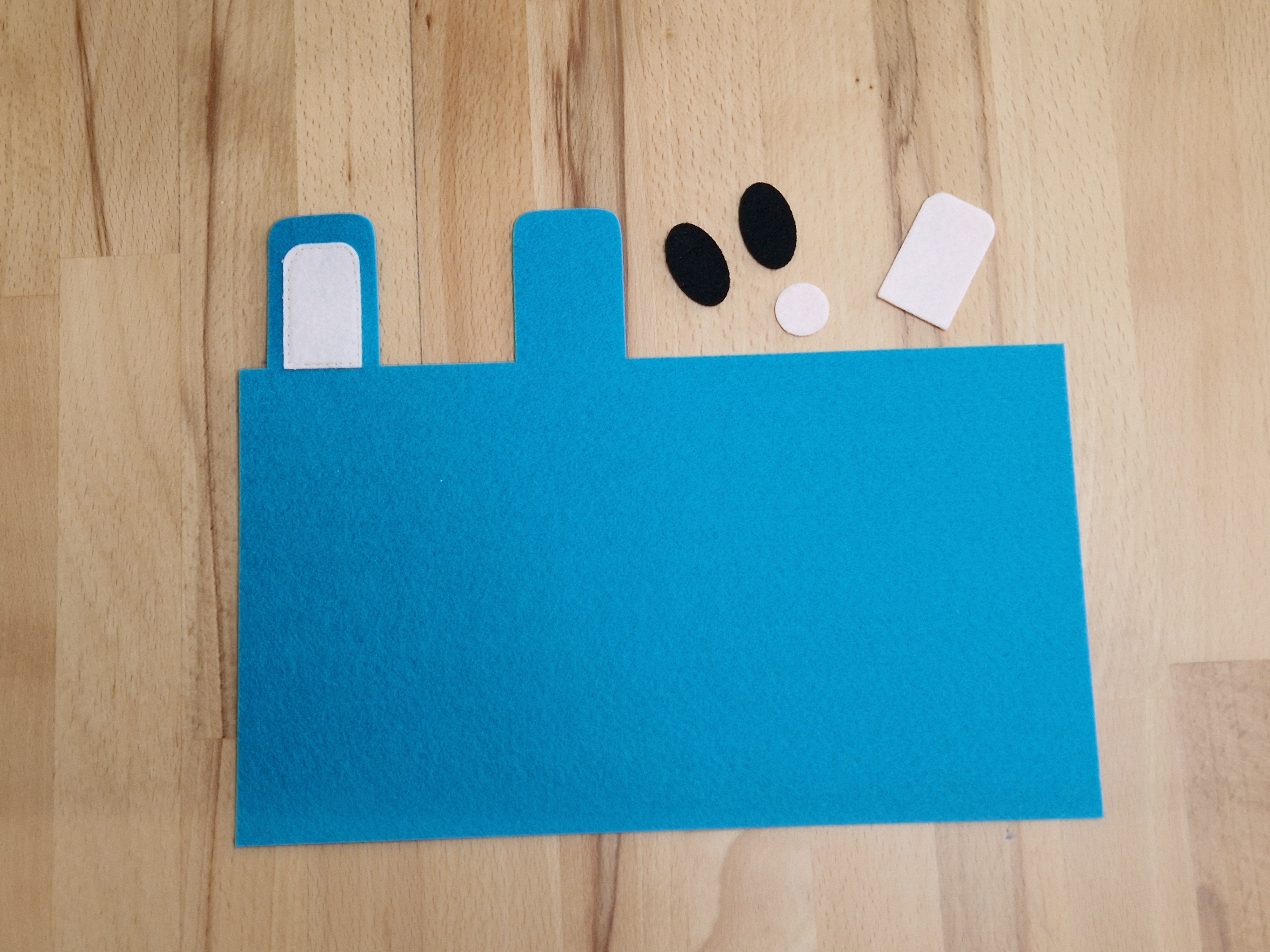 Schritt 1: Hartfilz zuschneiden